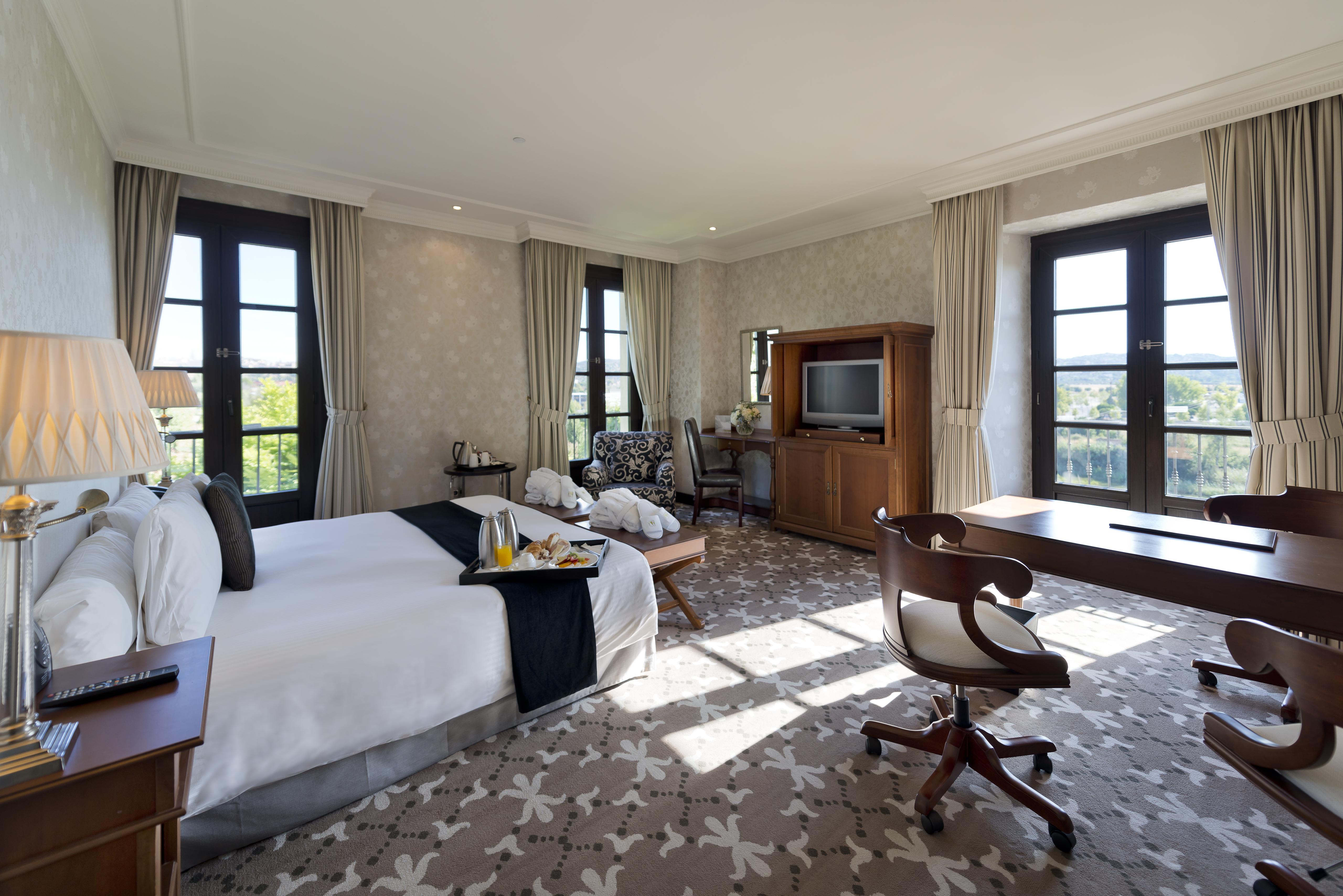 Eurostars Palacio Buenavista Toledo Exterior foto A suite at the Mandarin Oriental, Madrid