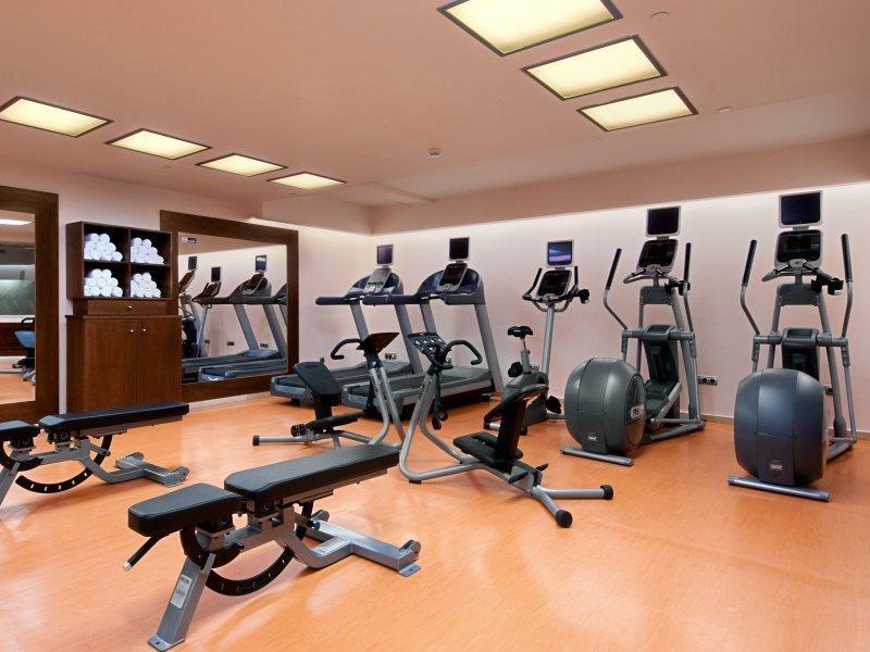 Eurostars Palacio Buenavista Toledo Exterior foto A gym at a hotel
